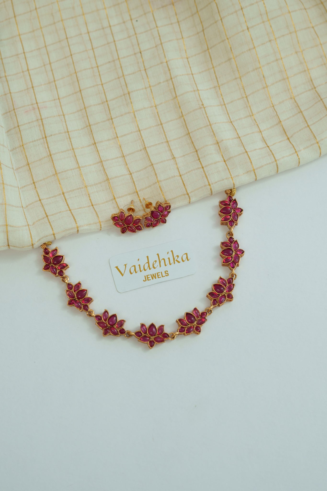 PINK FLORAL LOTUS NECKLACE WITH EARRINGS SET