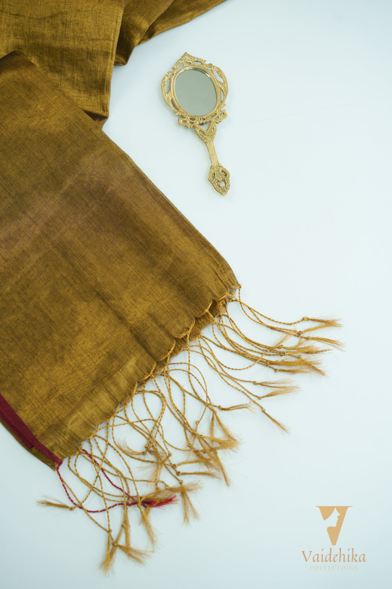 Hema Tissue Saree Thrift-VCT036