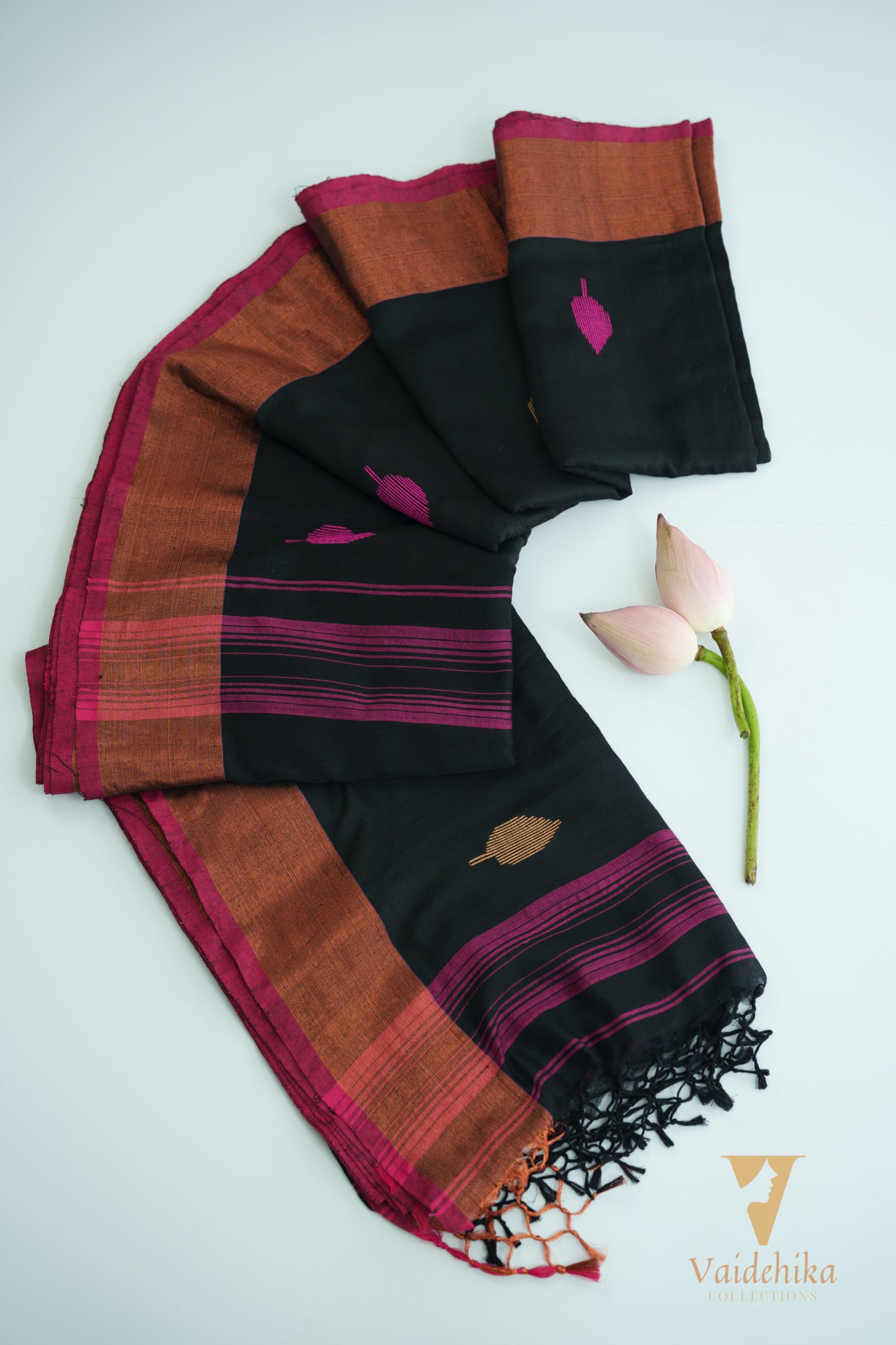 Aaradhya Black Saree-VCK001