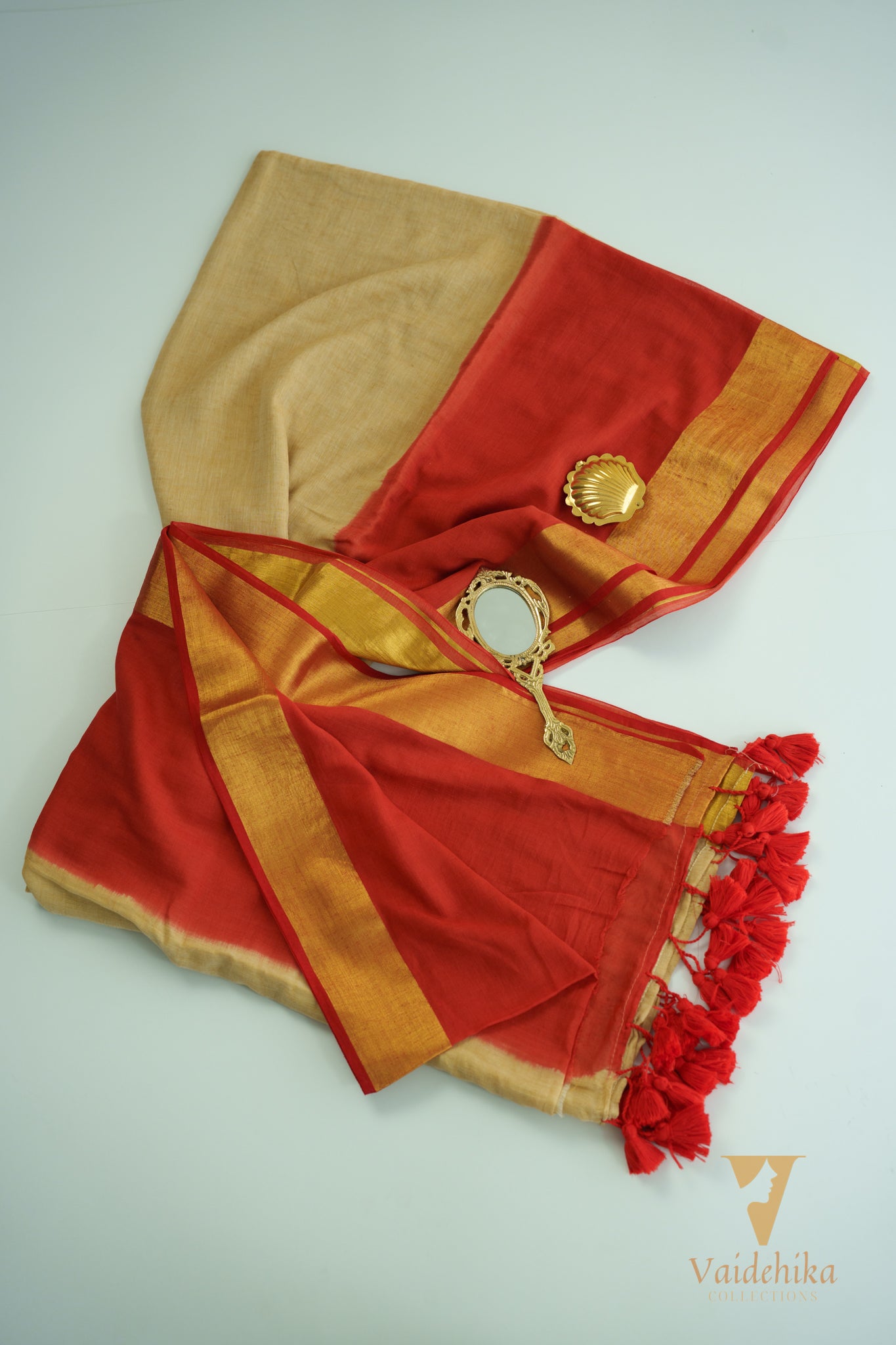 Meghana Red Saree-VCM074