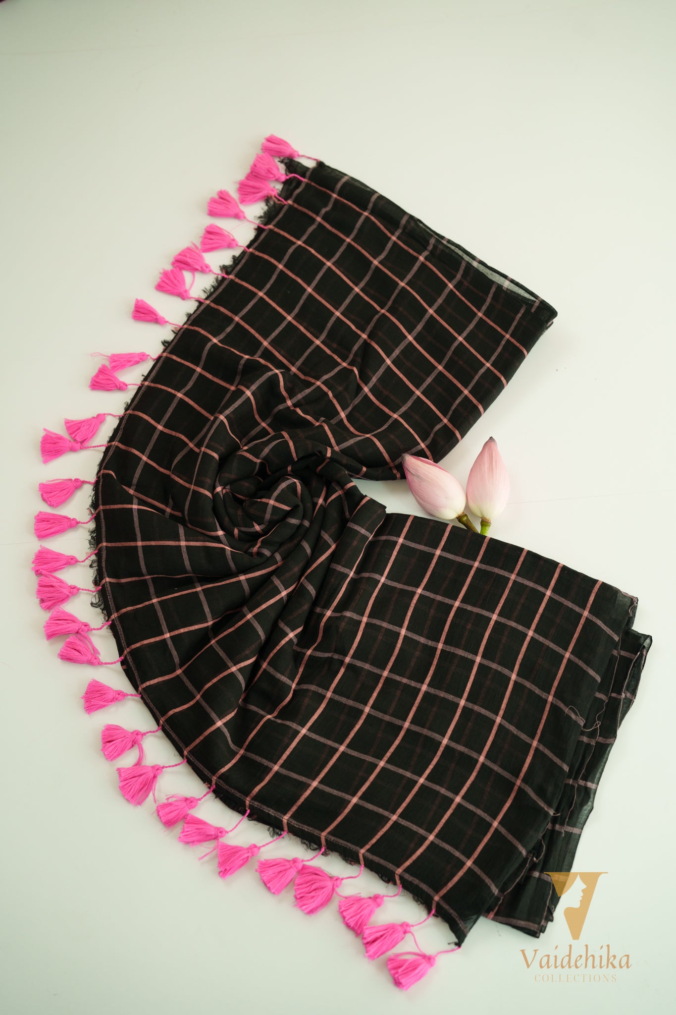 POLO BLACK SAREE-VCM173