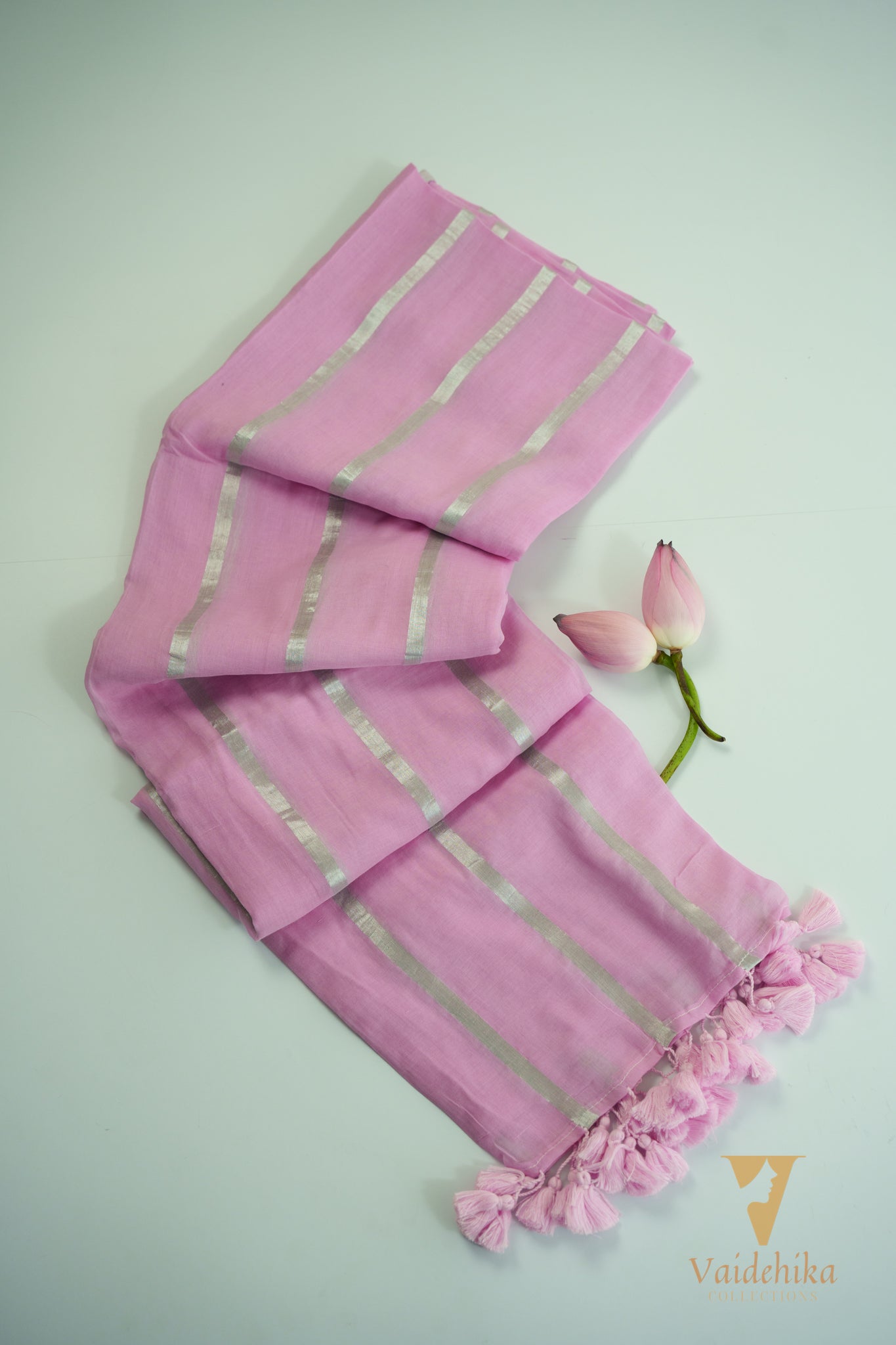 Nithara Rose saree-VCM153