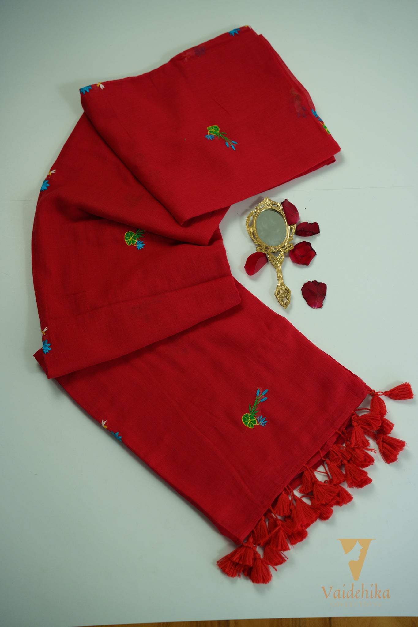 Pallavi Red Saree-VY11