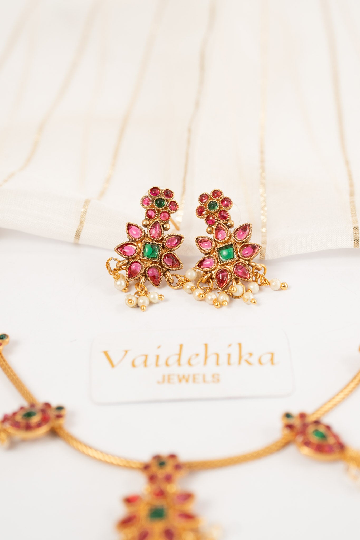 SIMPLE NECKLACE WITH EARRINGS SET-VJC006