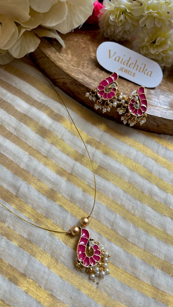 pink peacock invisible chain-VJC125