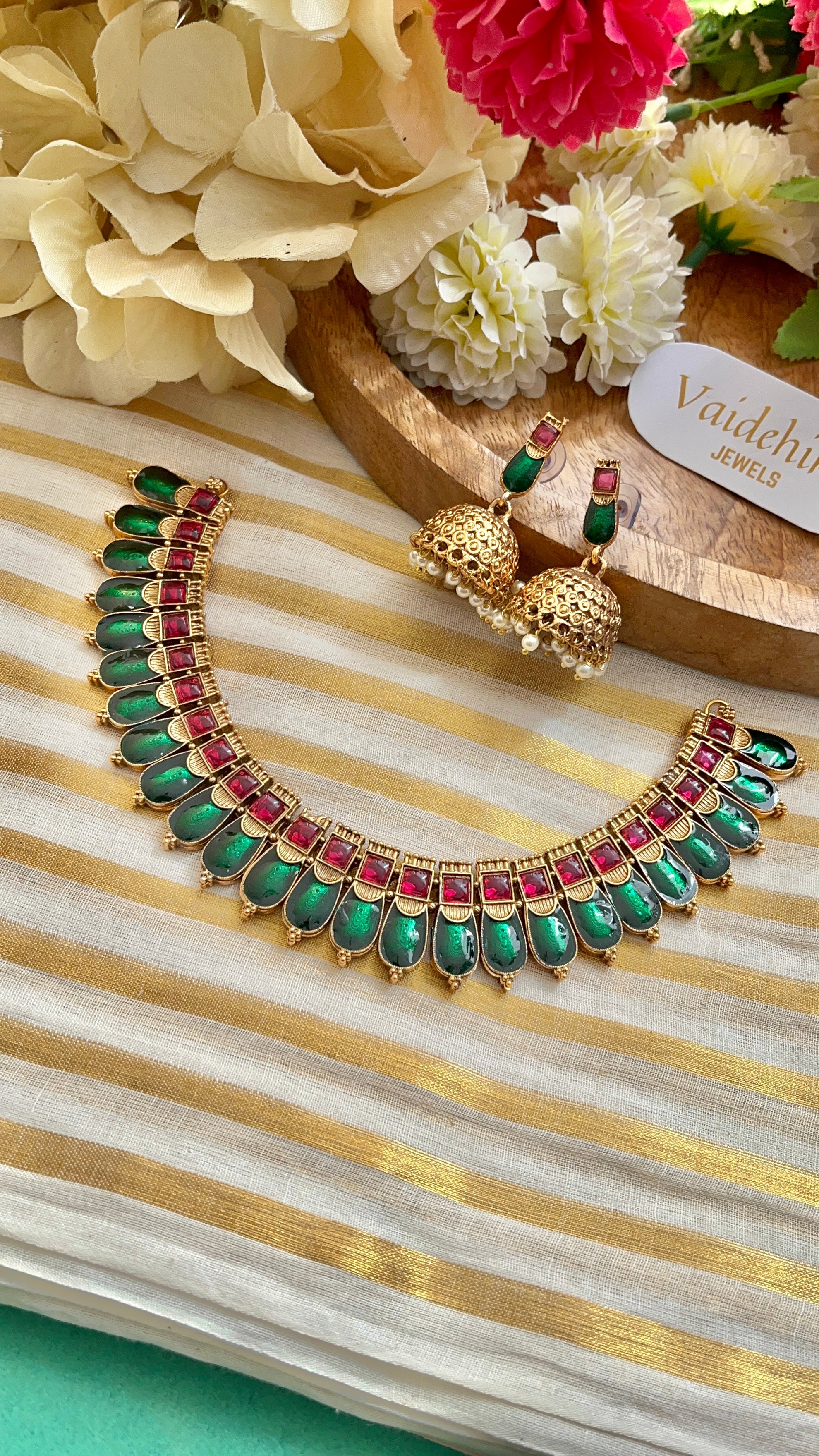 Nagapadam With Jhumka - VJKT001