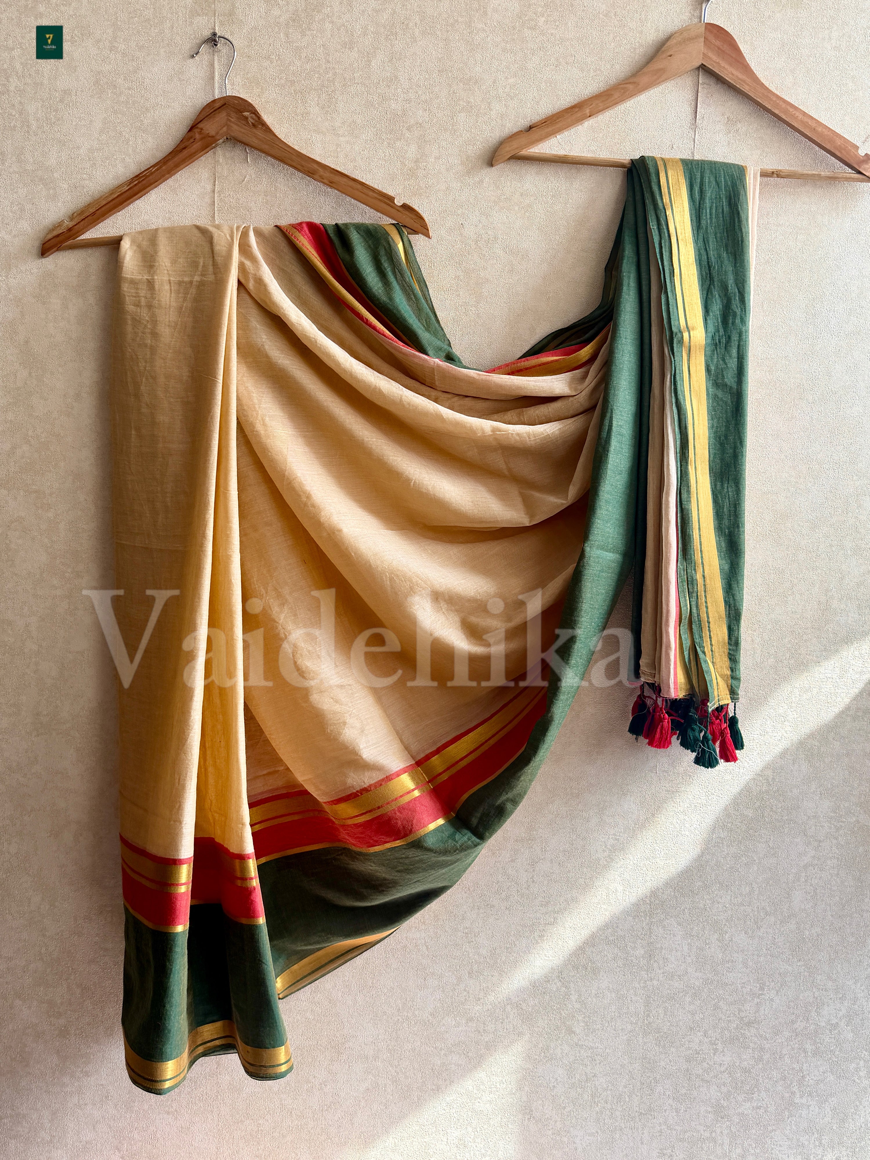 Monisha Saree-VJS17