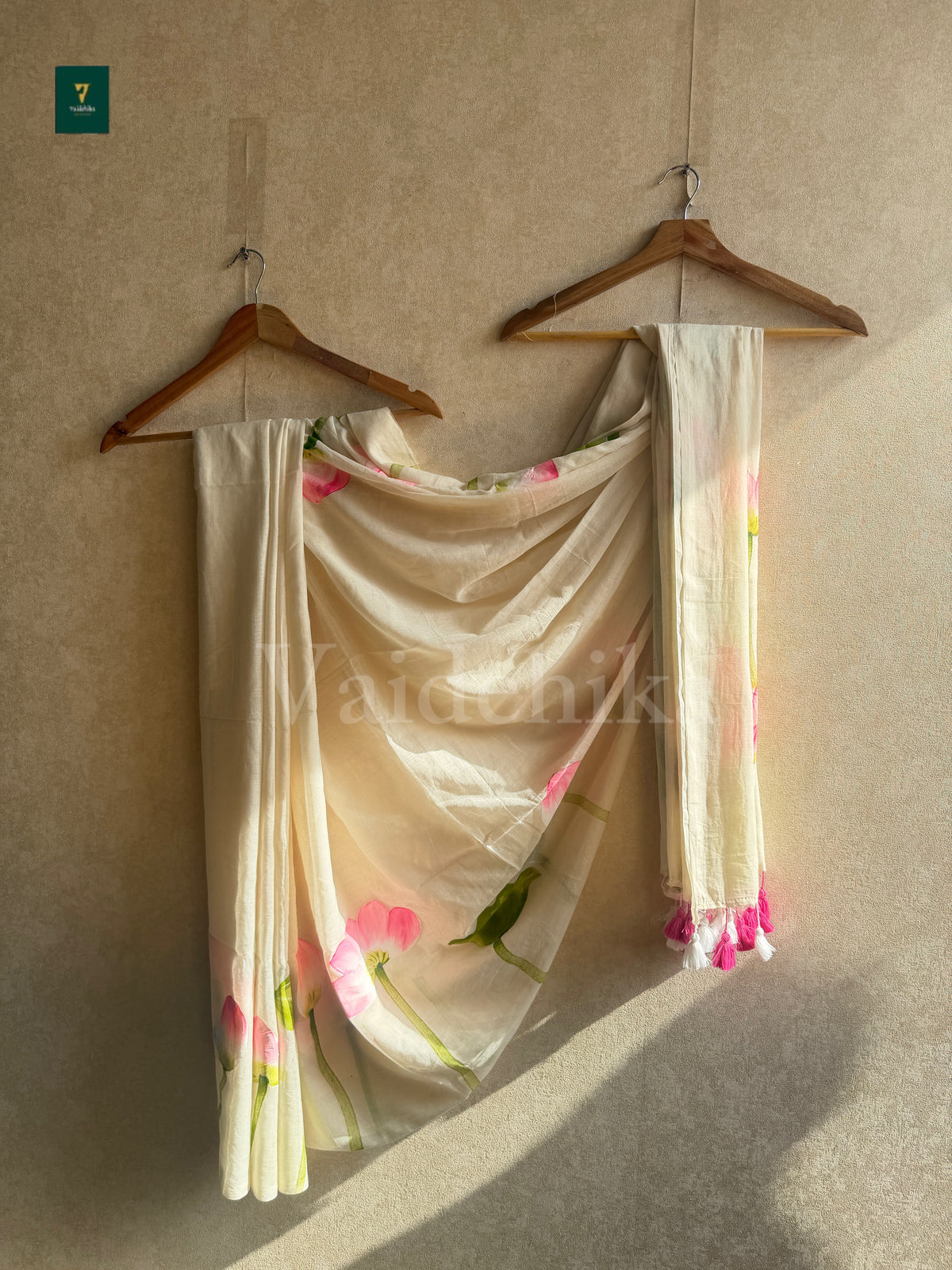 Riya Lotus Saree-VL01