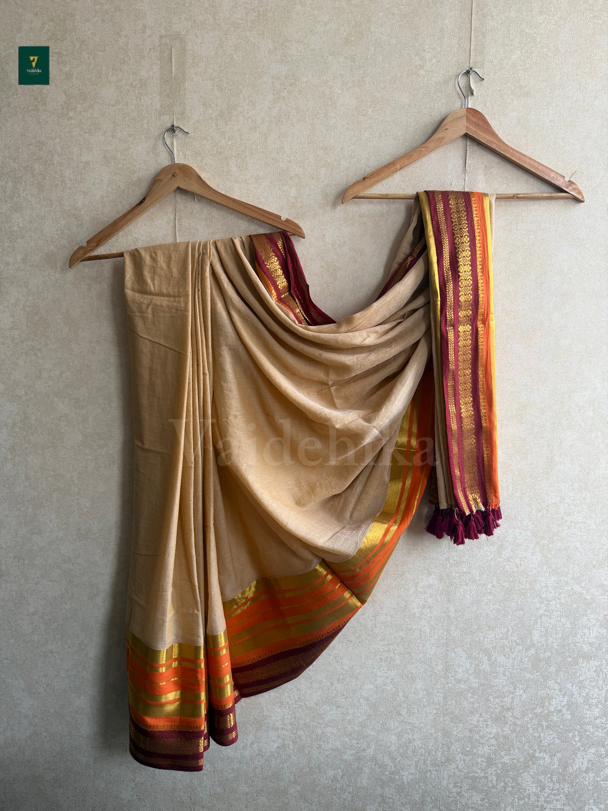 Poornenthu Saree - VJS34