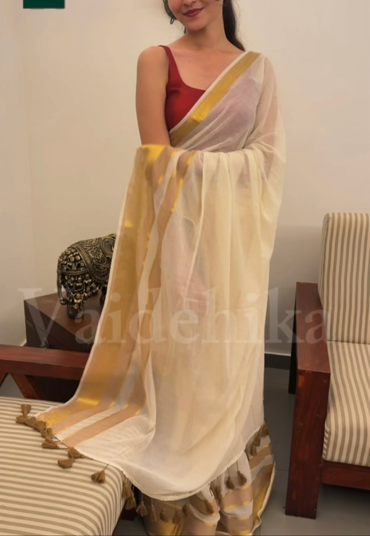 Nivedhitha Saree-PMB02