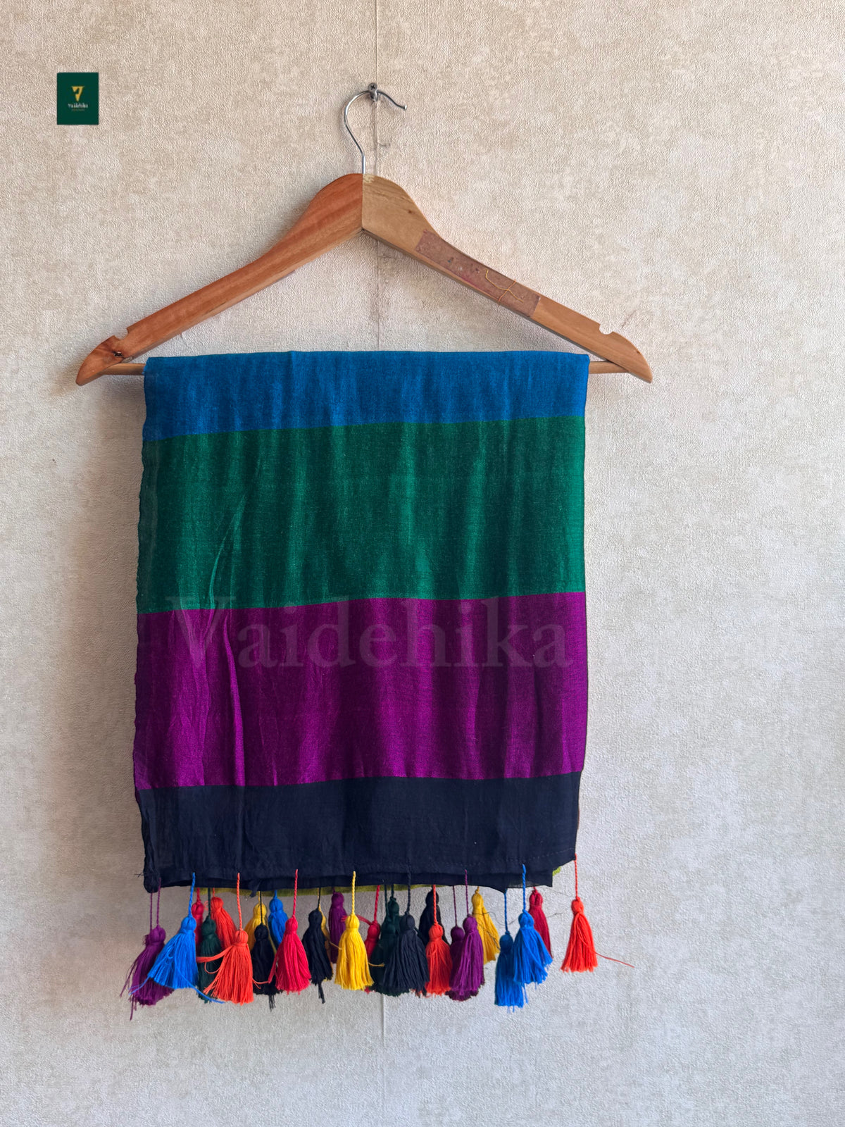 Varna Prabha Saree - VS007