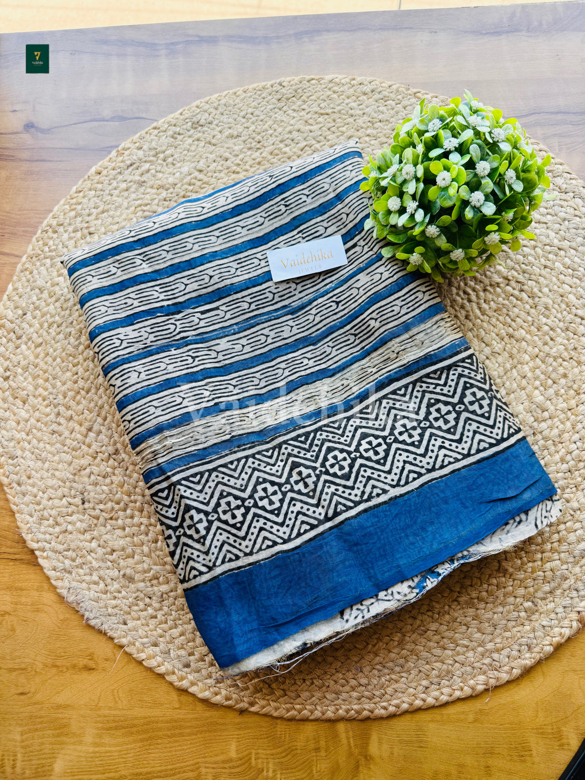 Maheshwari Saree - VS02