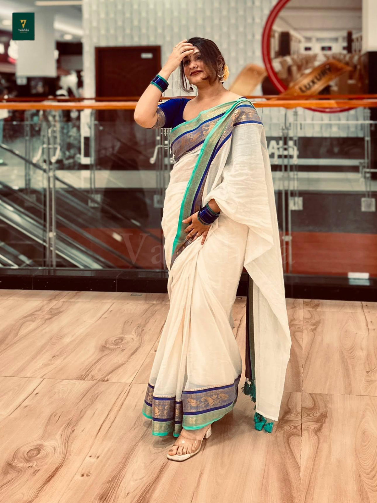Gayathri Saree-VL09