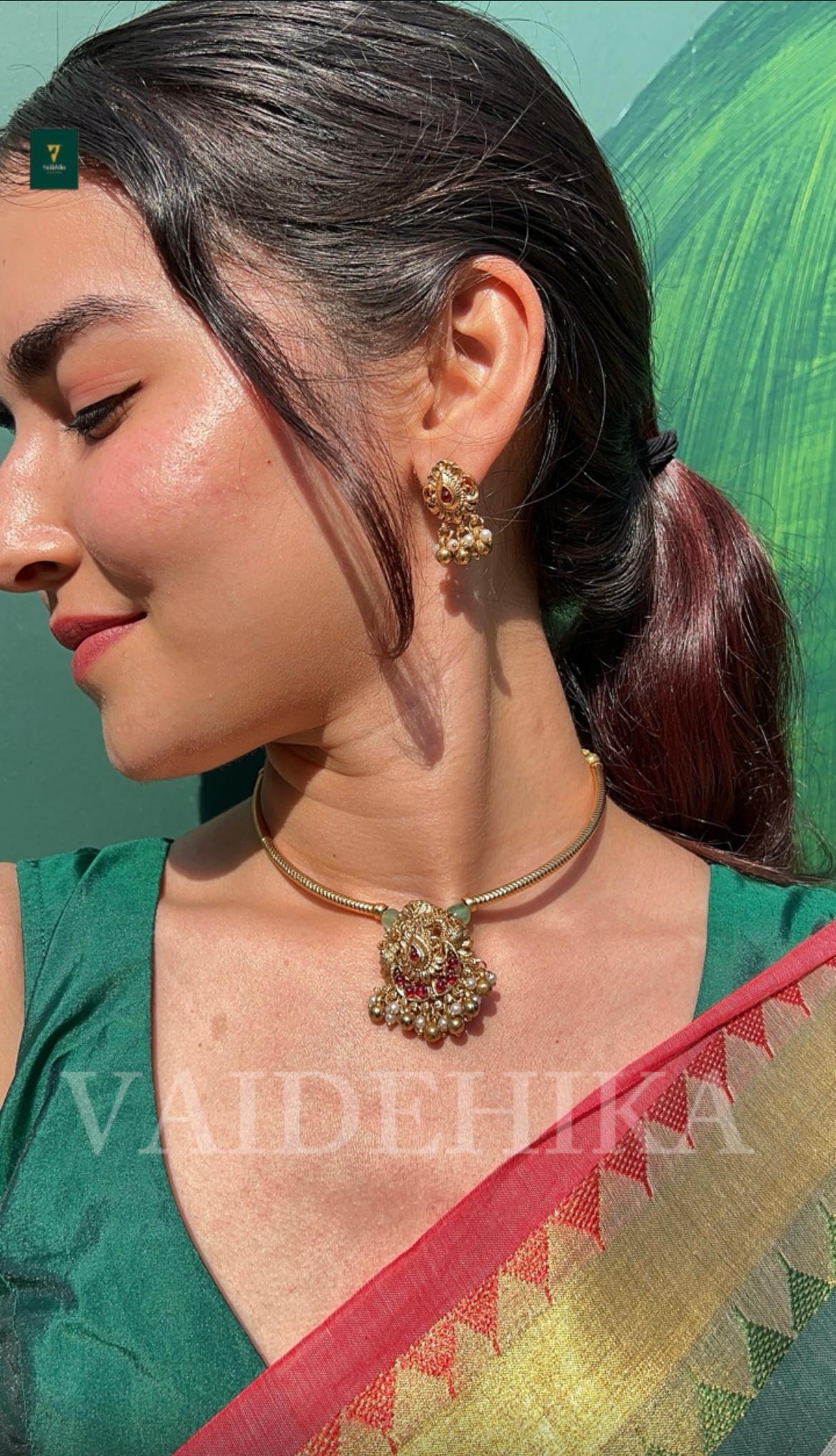 Swarna Lakshmi -VJJ05