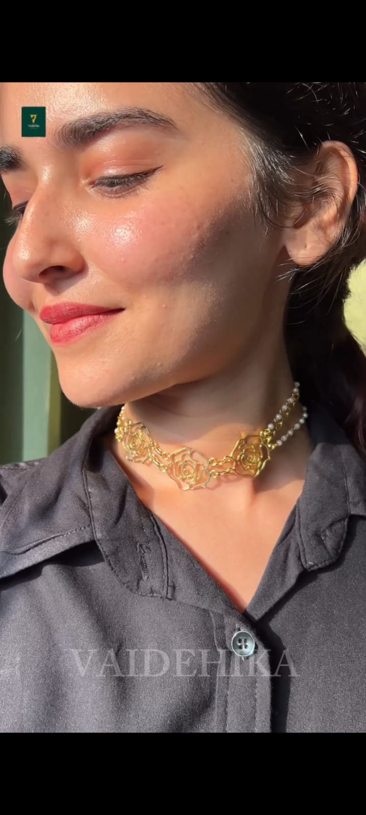 Rose Choker - VJC111