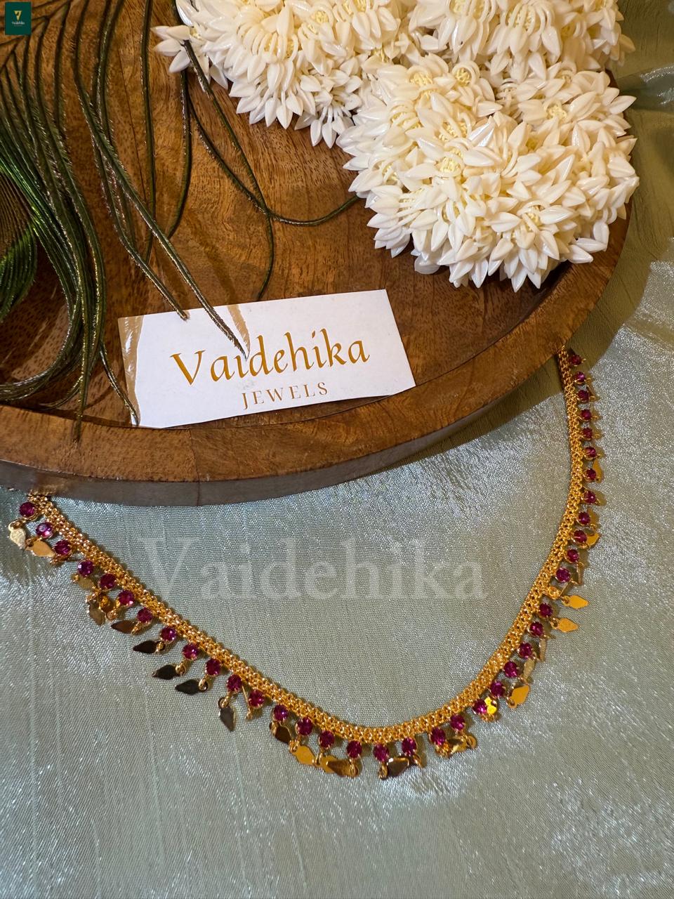 Ratnavalli Necklace-VJJ102