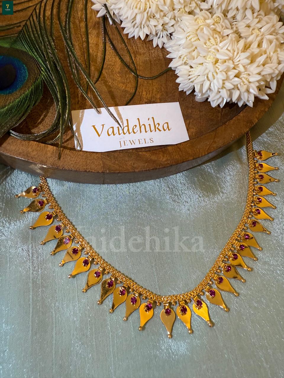 Trisha Necklace-VJJ101