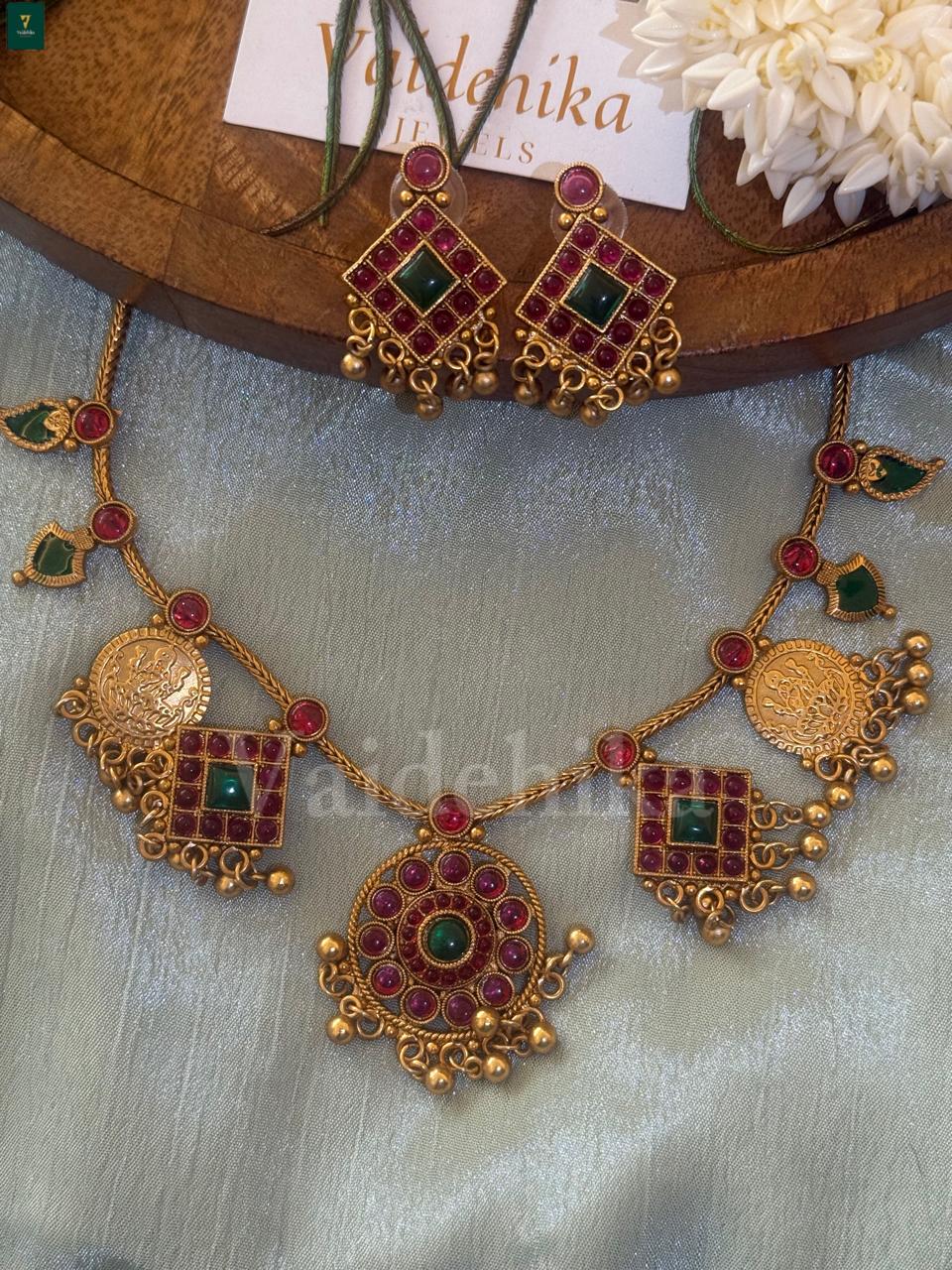 Haripriya Necklace-VJJ94