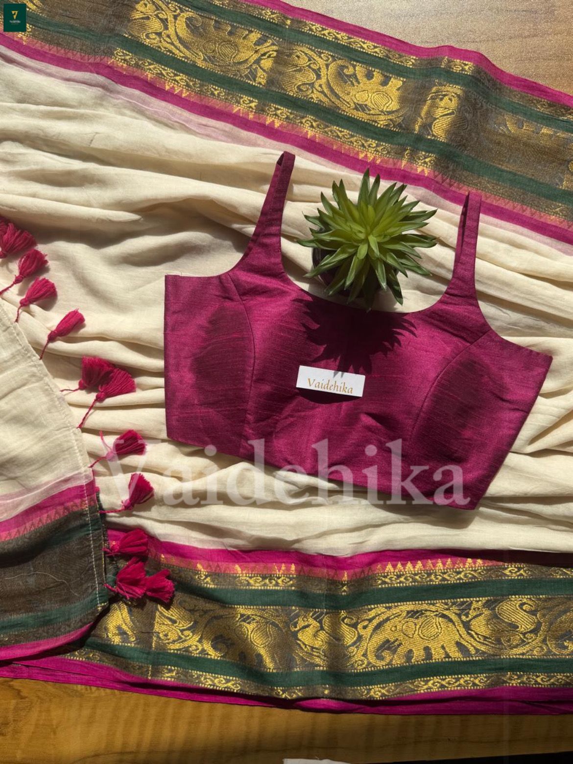 Gajachithra Saree-VJS01