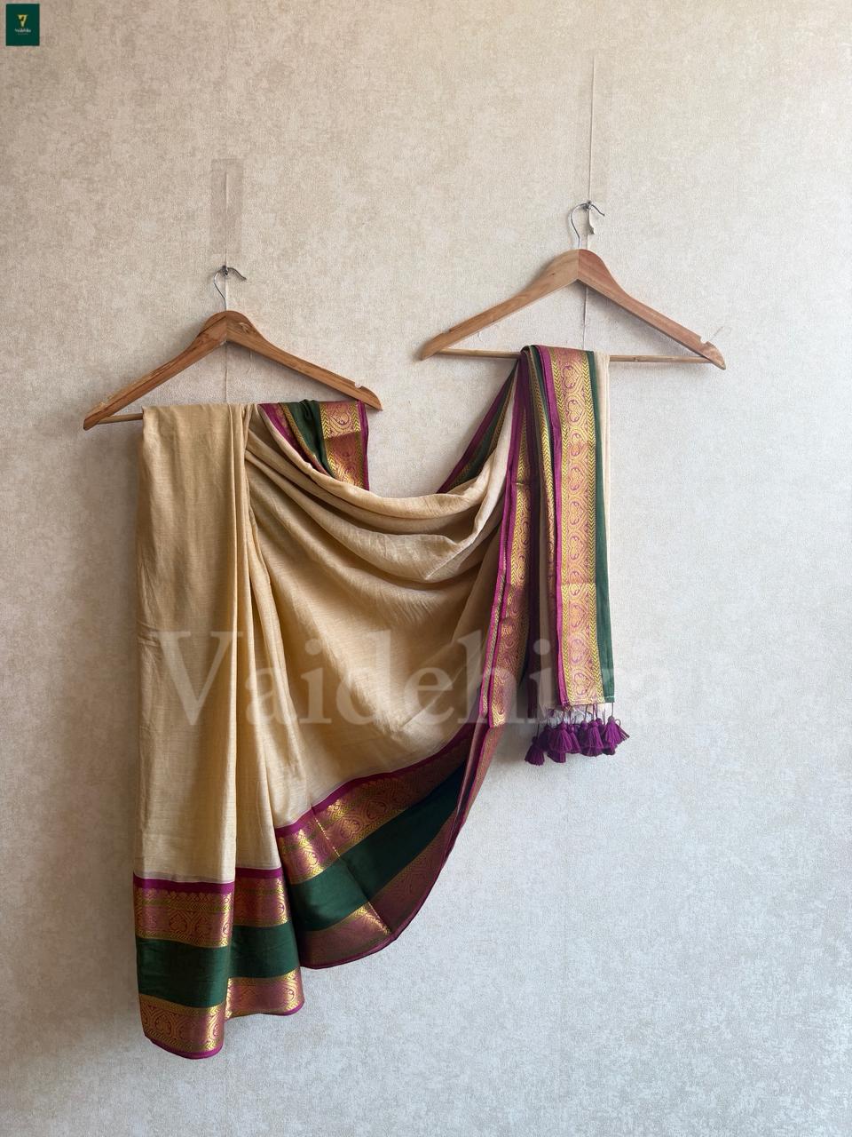 Ankitha Saree-VJS05