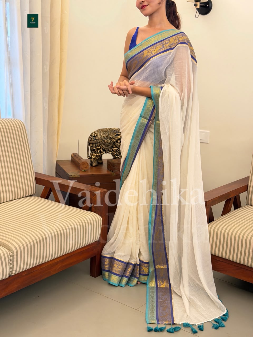 Gayathri Saree-VL09