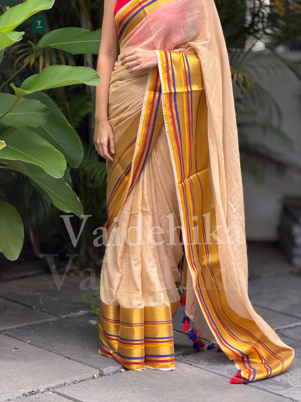 Sakshi Lines Saree-VL11