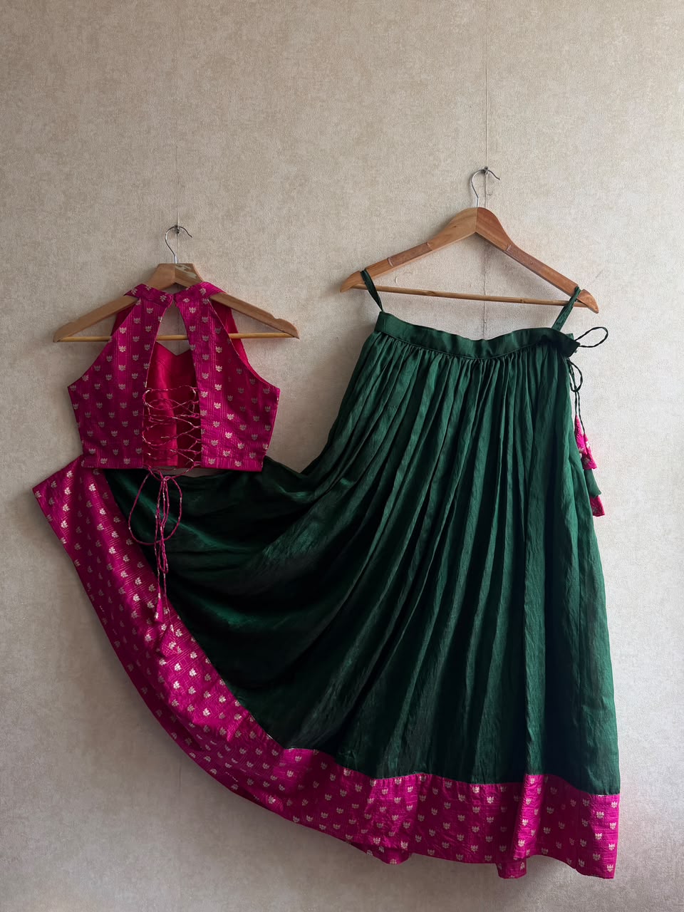 Kismath Skirt and Top-SK01
