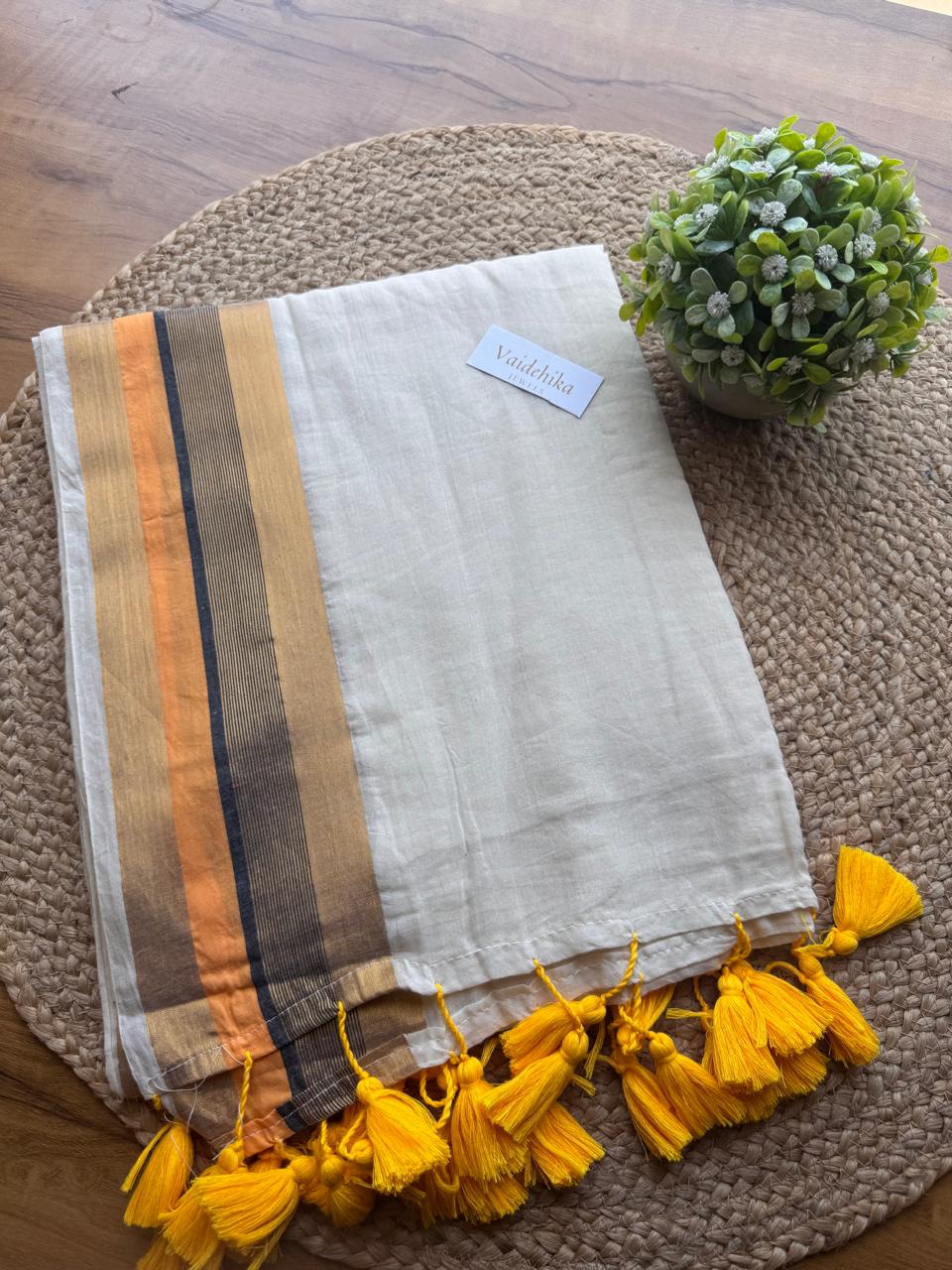 Kannmani Saree-VS060
