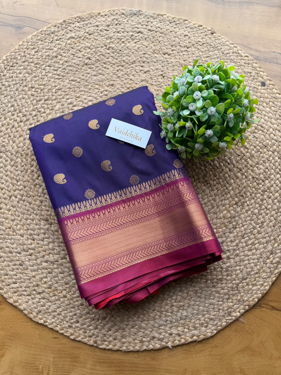 Eshvika Saree -VS136