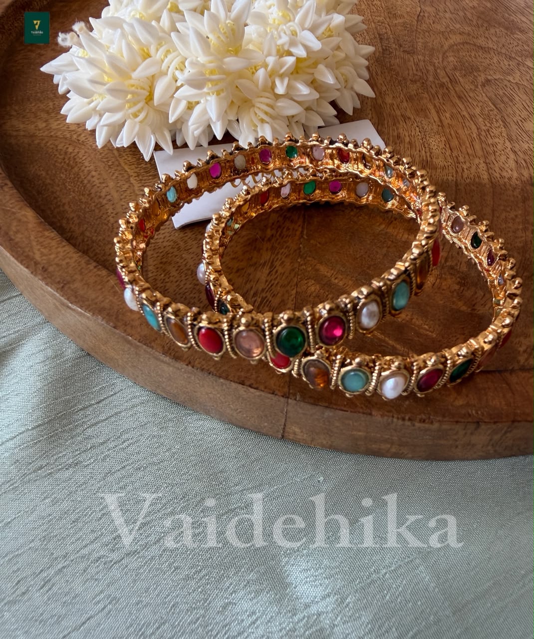 Deepthi Bangle-VJA46