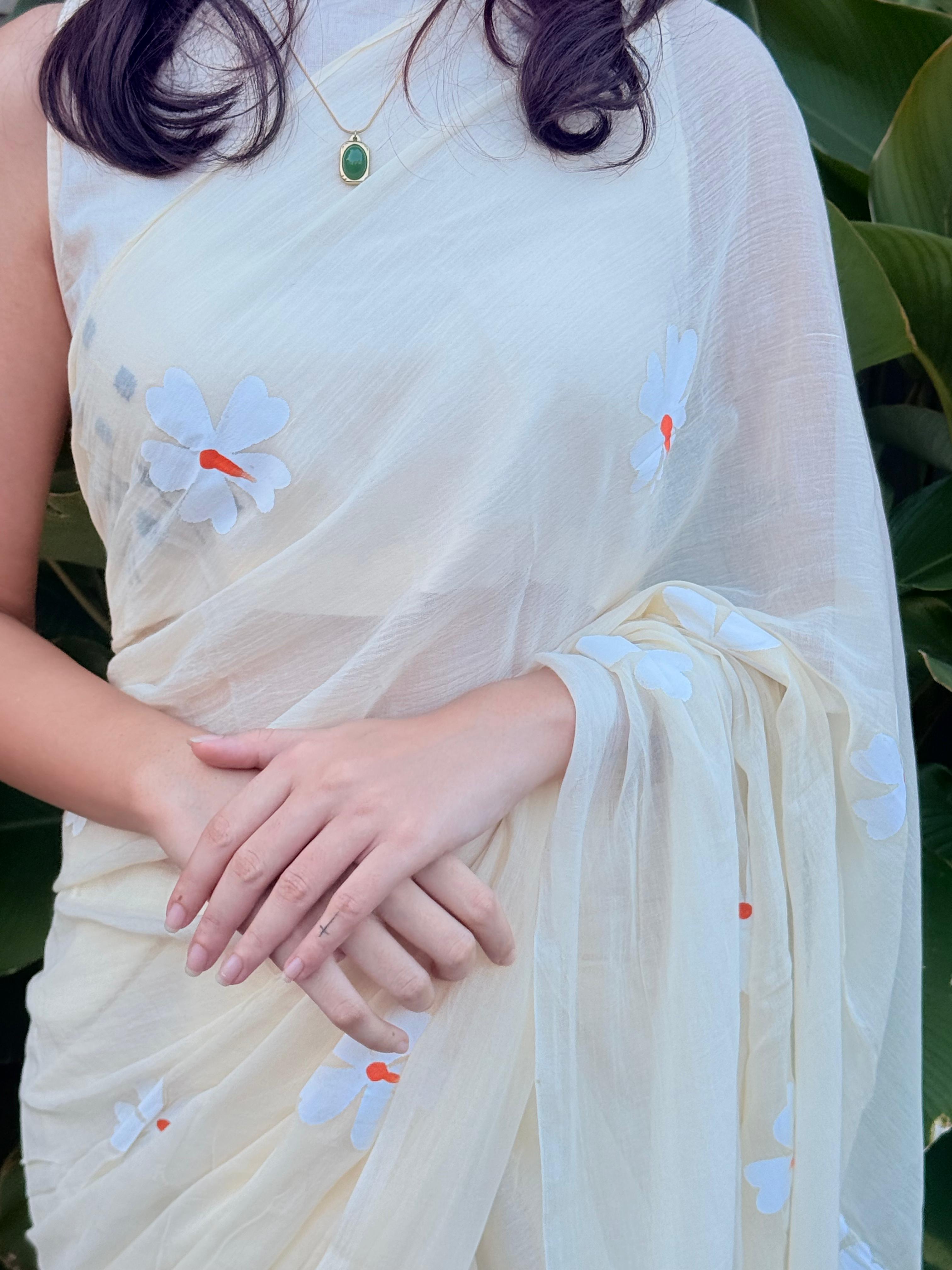 Paarichatham Off White Saree-VCM314