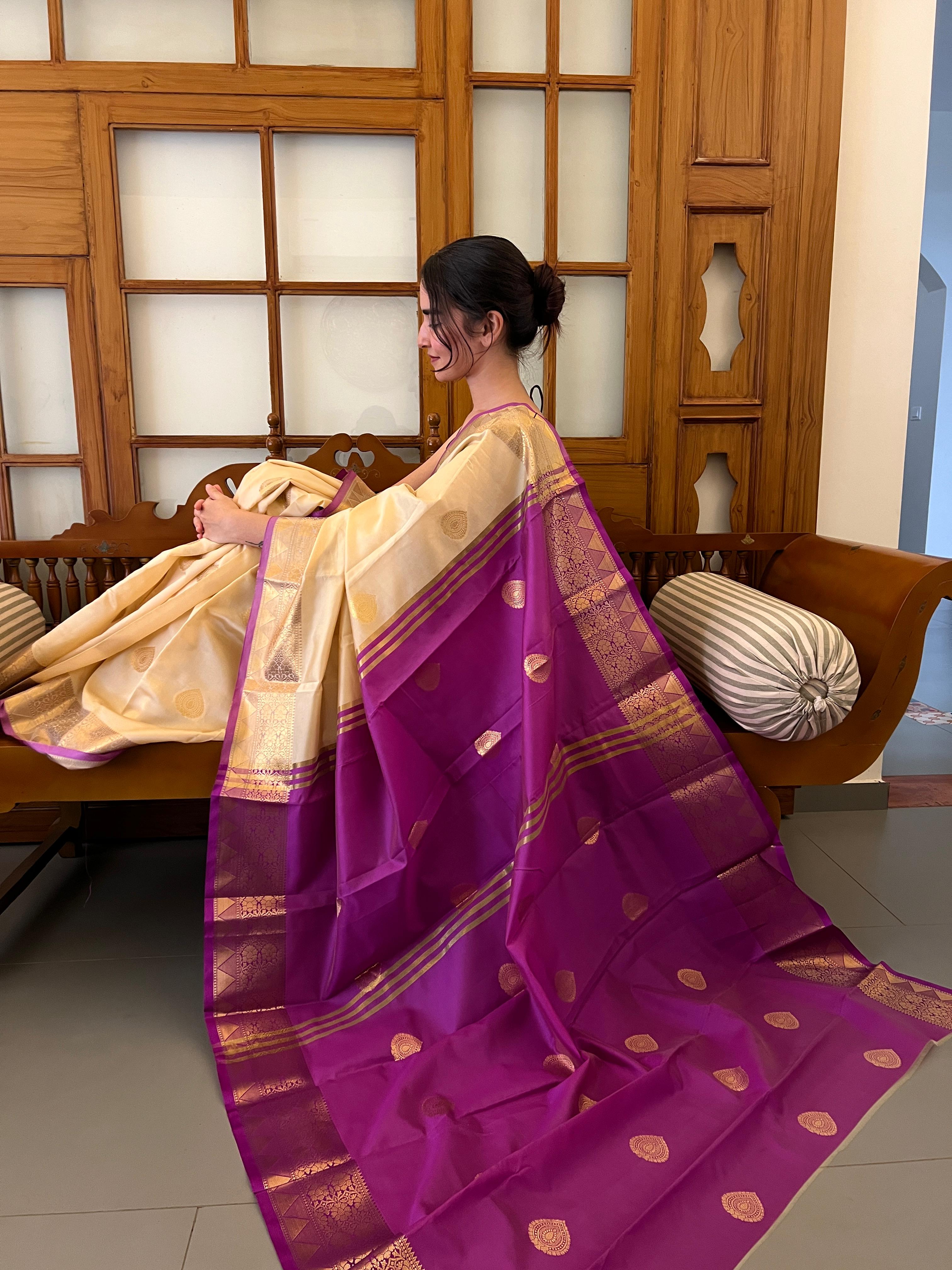 Mridulam saree-AKCB10