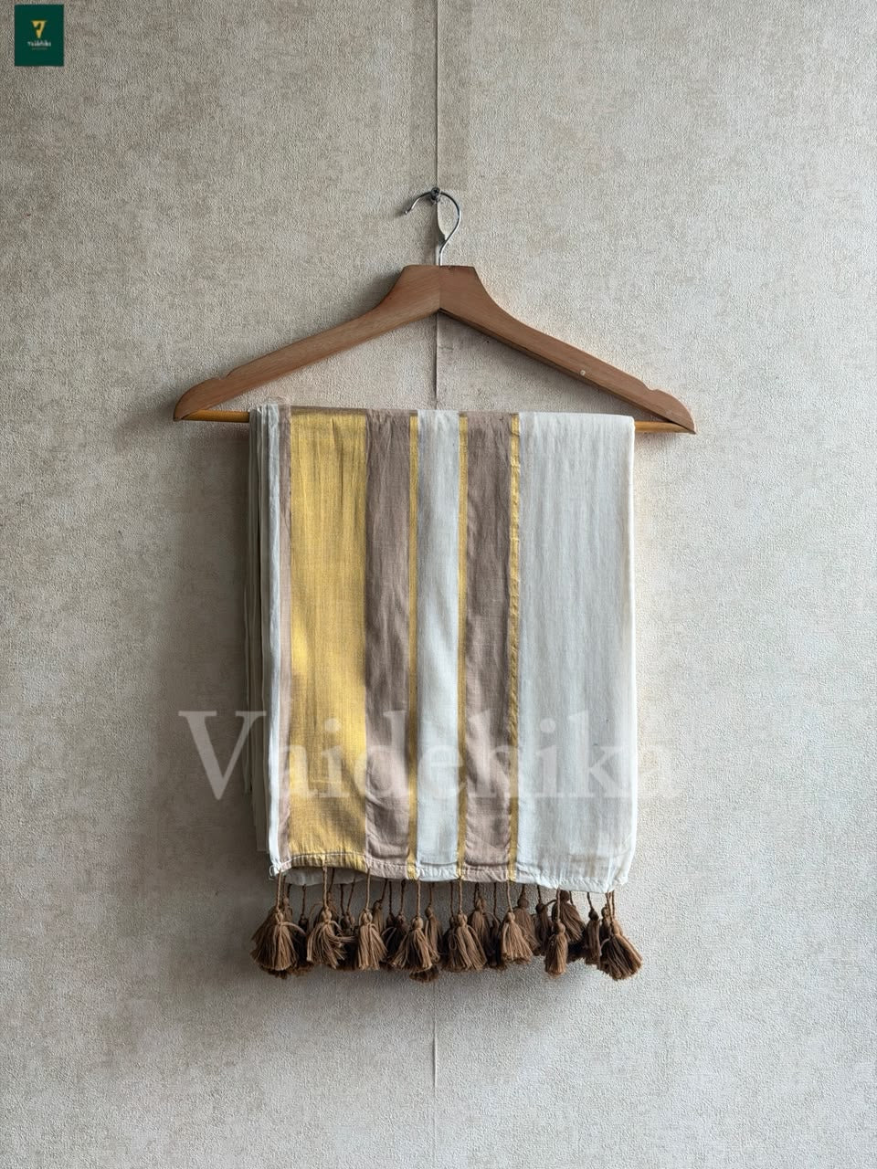 Nivedhitha Saree-PMB02
