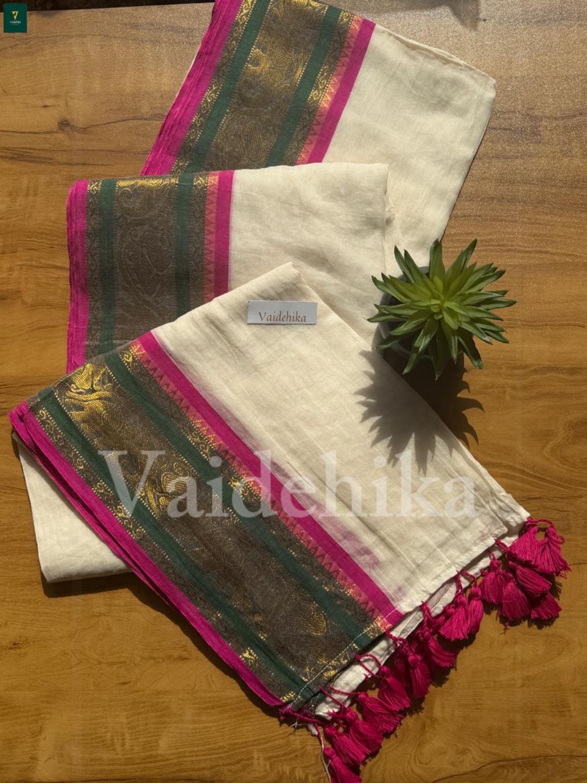 Gajachithra Saree-VJS01