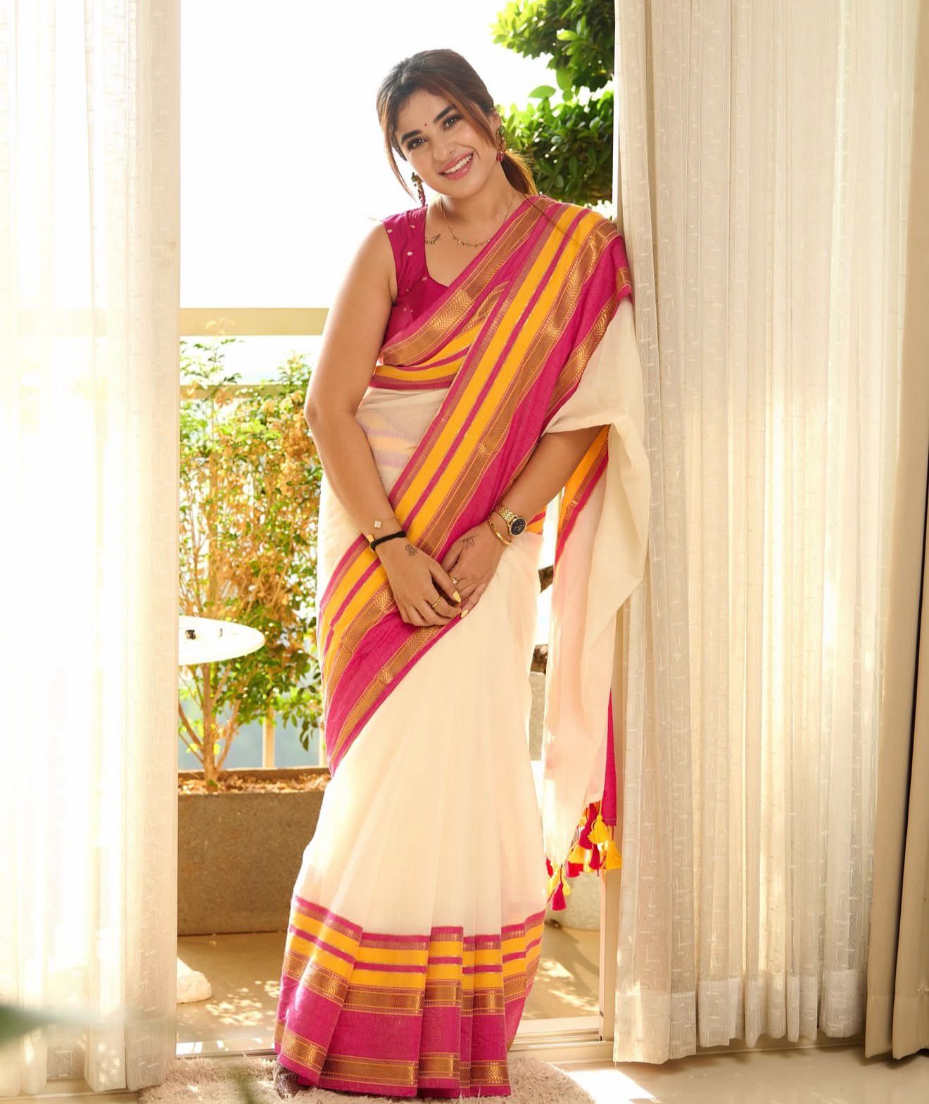 Athira Saree-PMW05