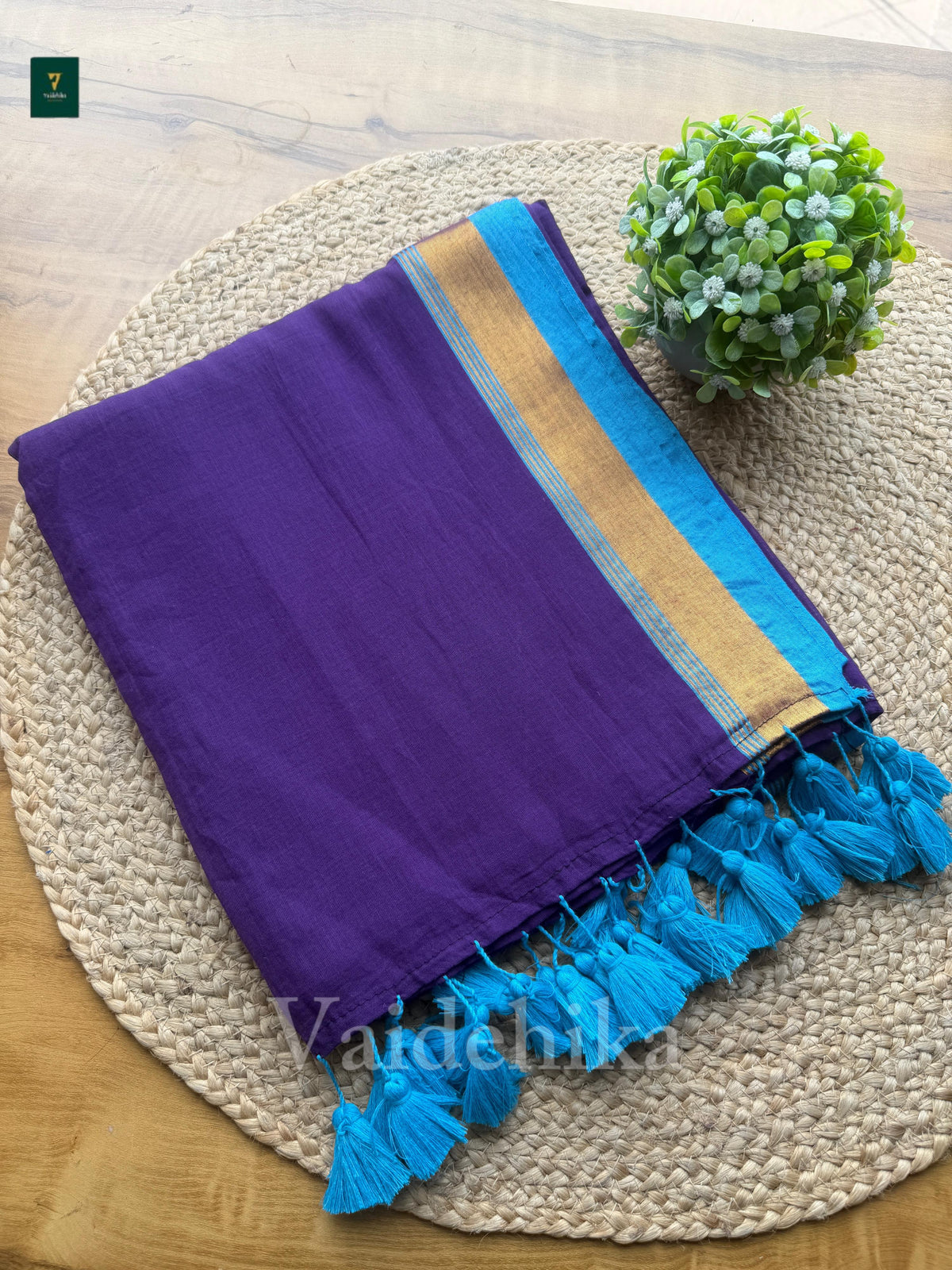 Kavinya Saree-VA47