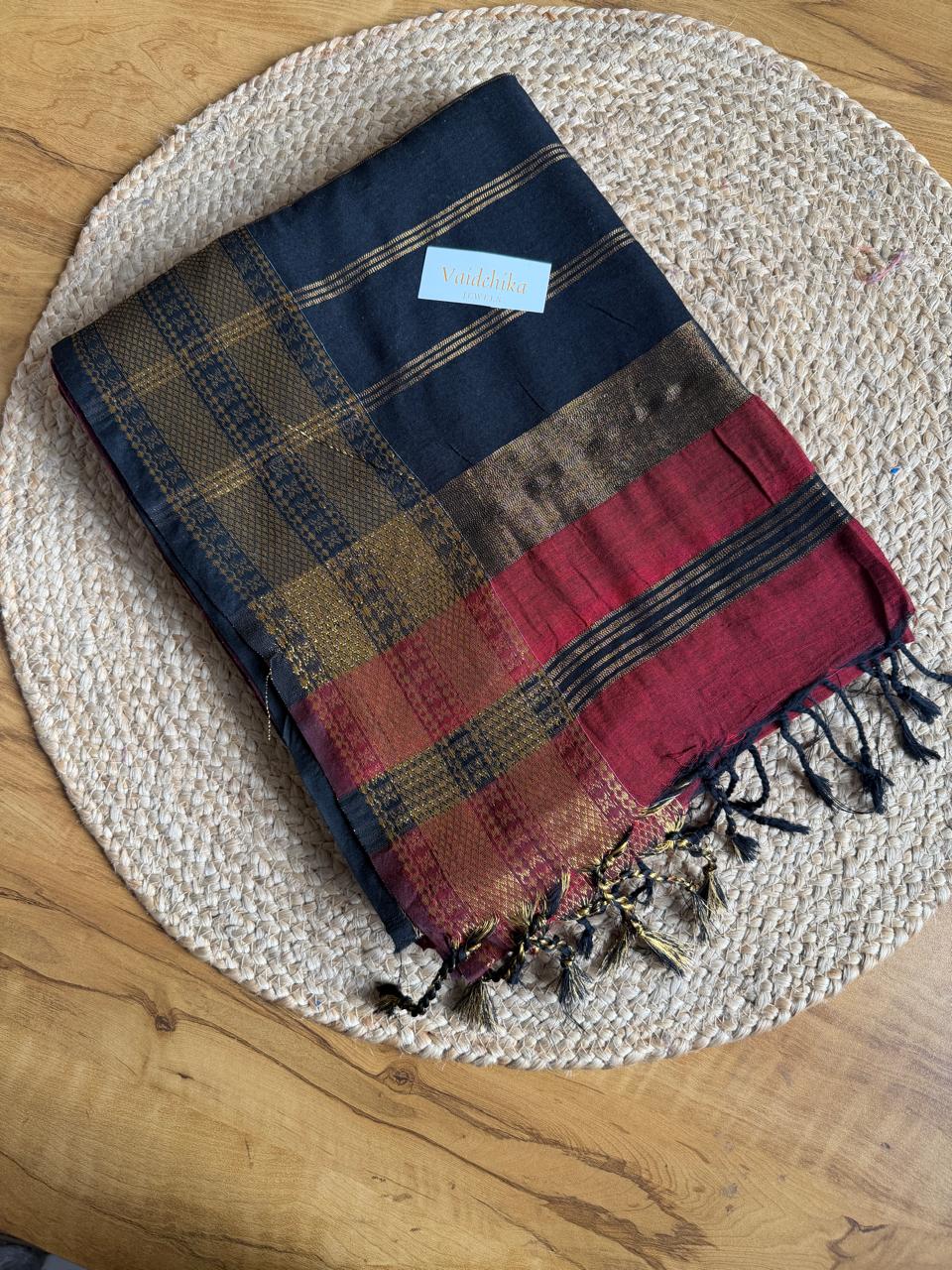 Sanskriti Saree-VS011