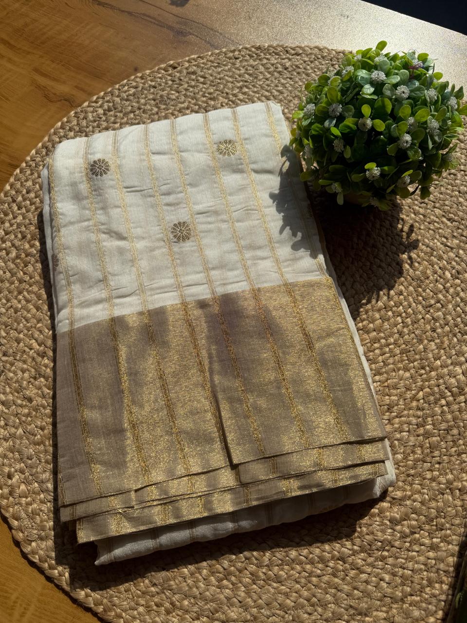Uthara saree-VS015