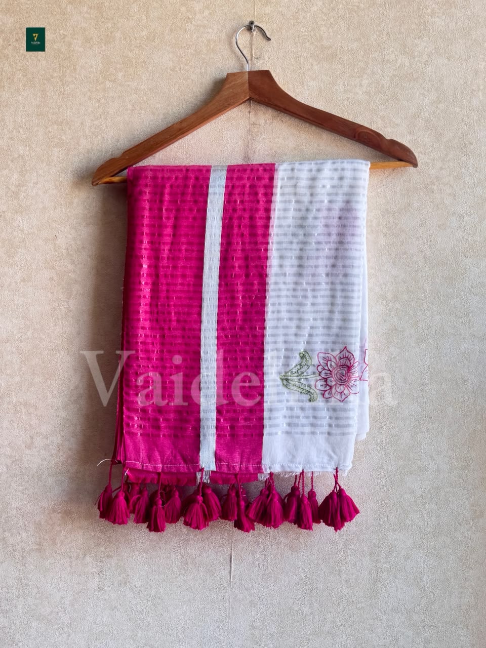 Geethanjali Saree-VA012