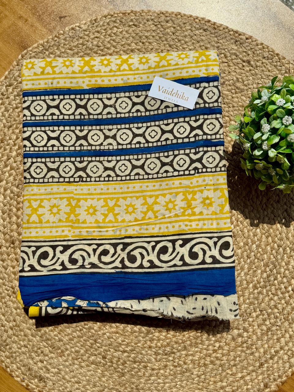 Maheswari Silk Saree-VS11