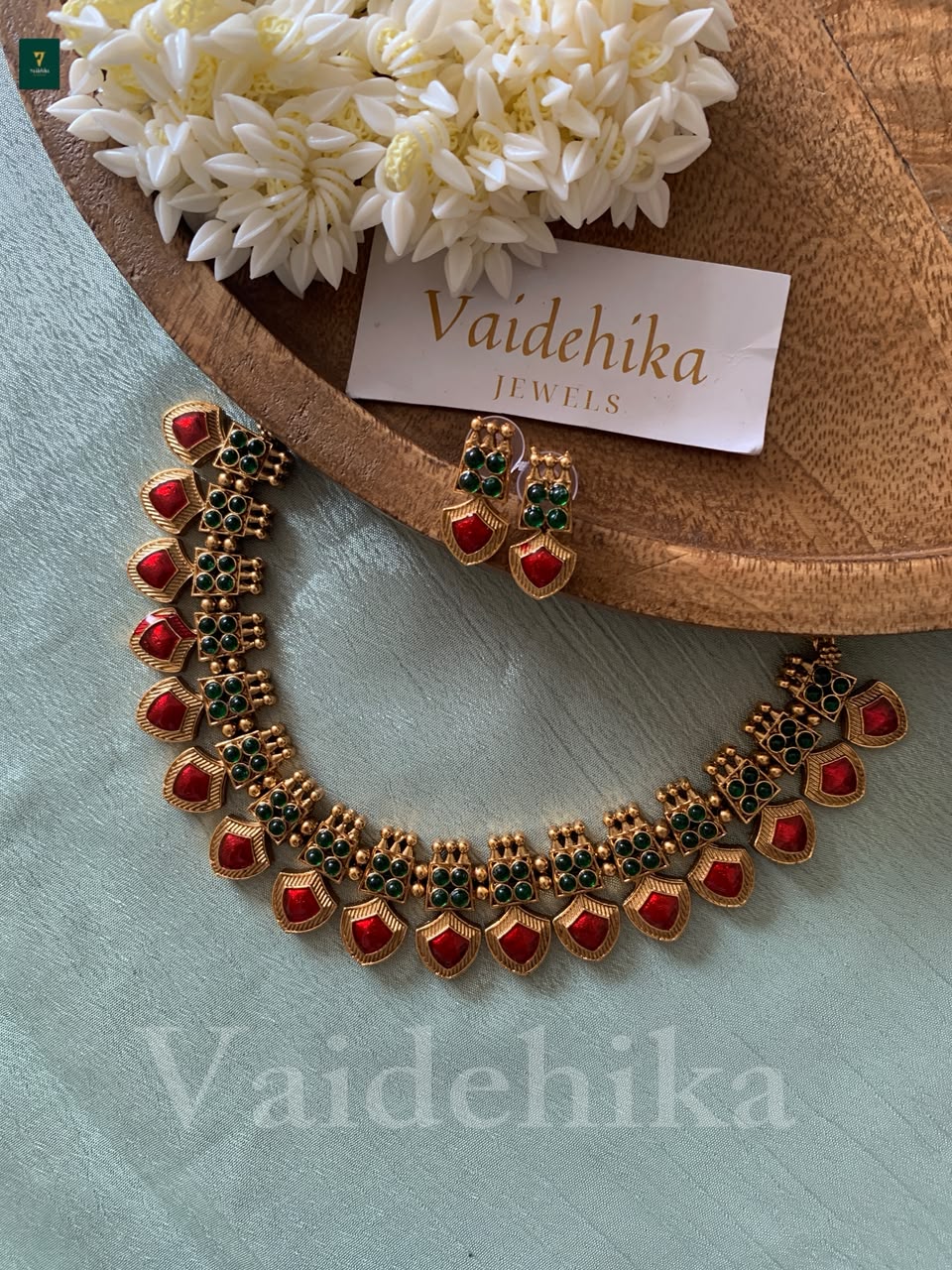 Aiswarya Necklace-VJL58