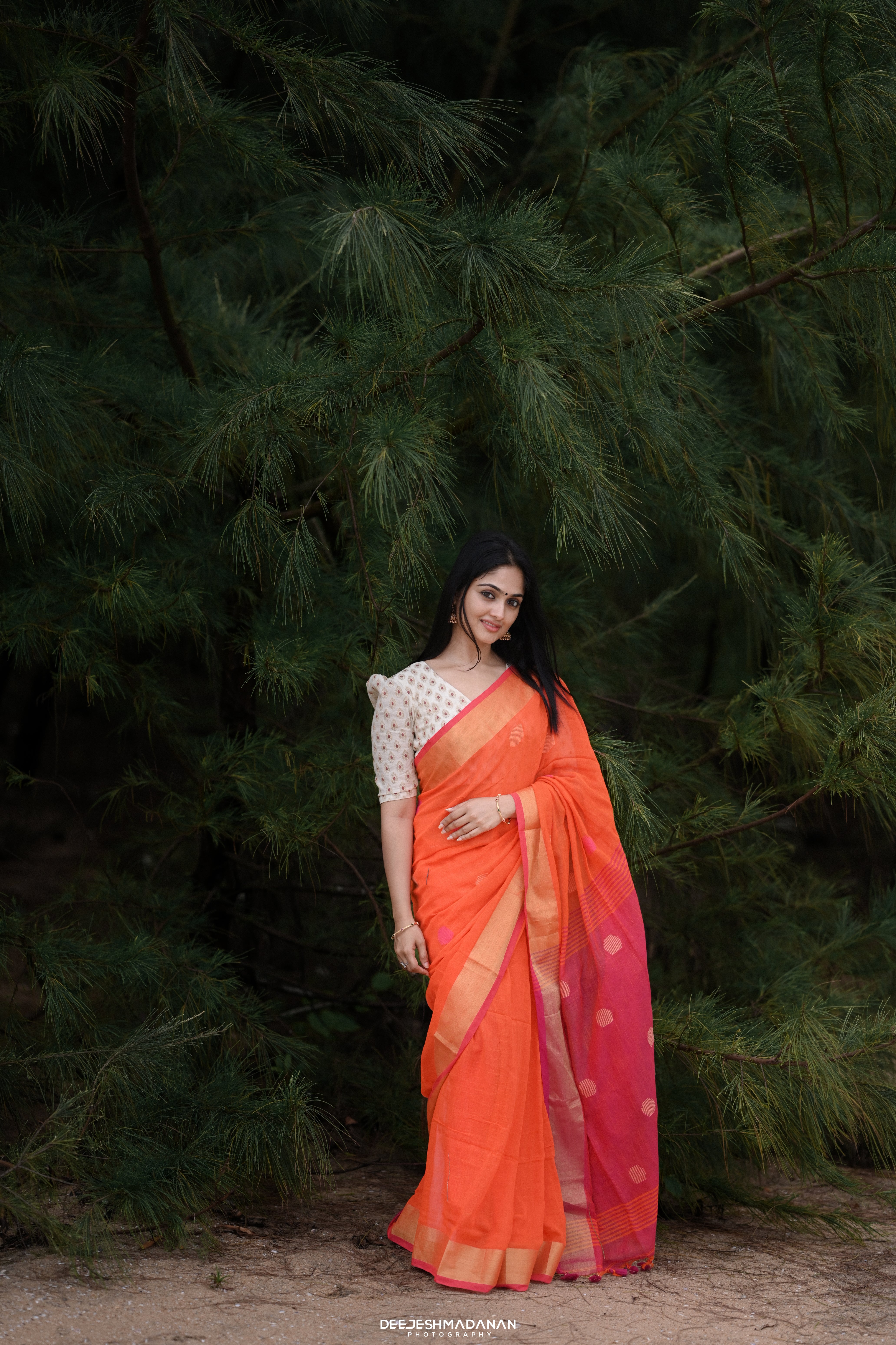 Aiswerya Saree-VCK006