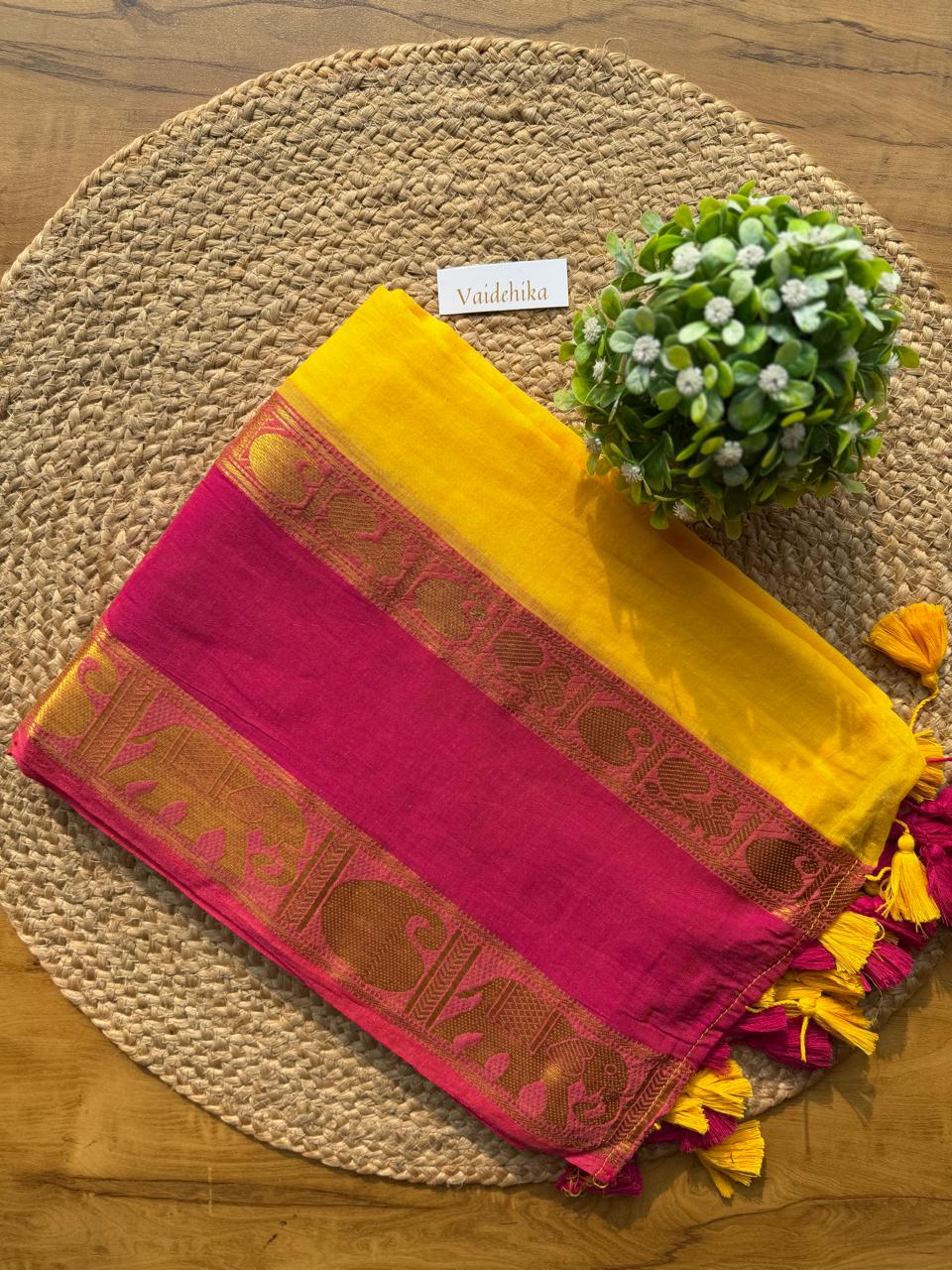 Gaja lakshmi Saree-VS151