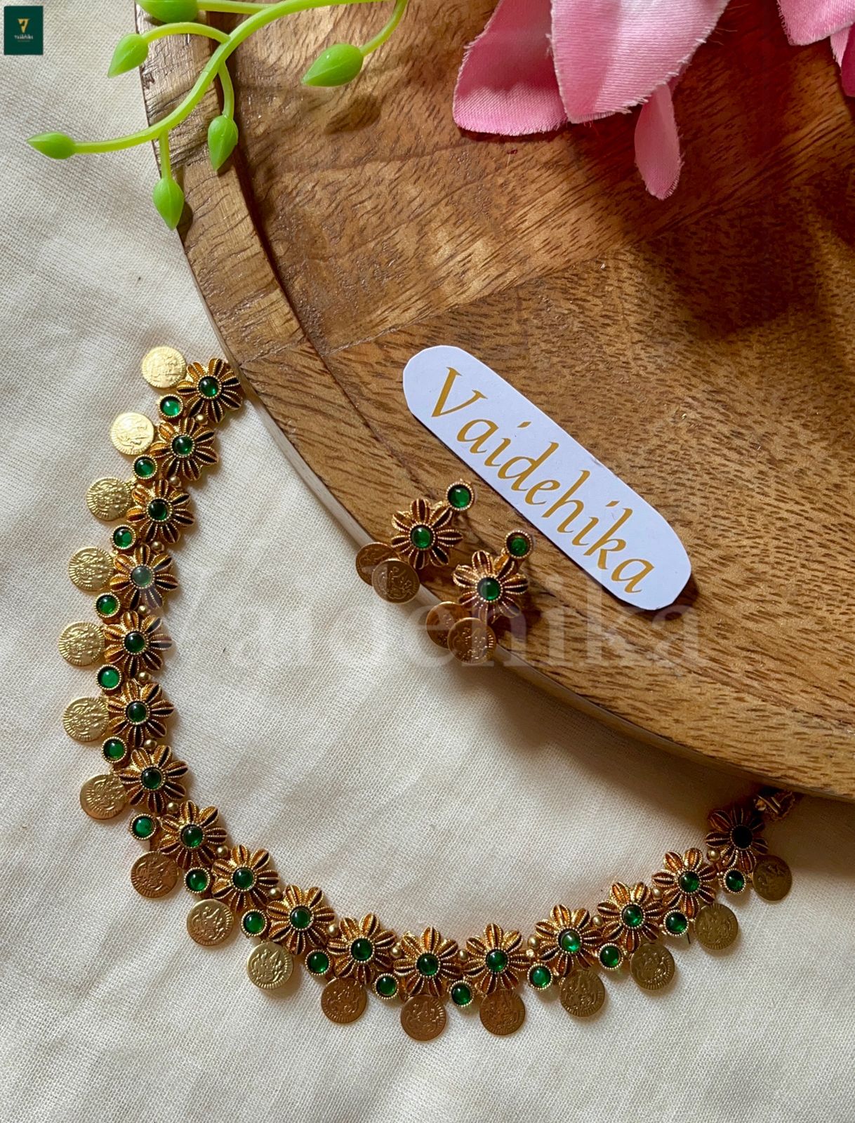 Marakata Necklace-VJ02