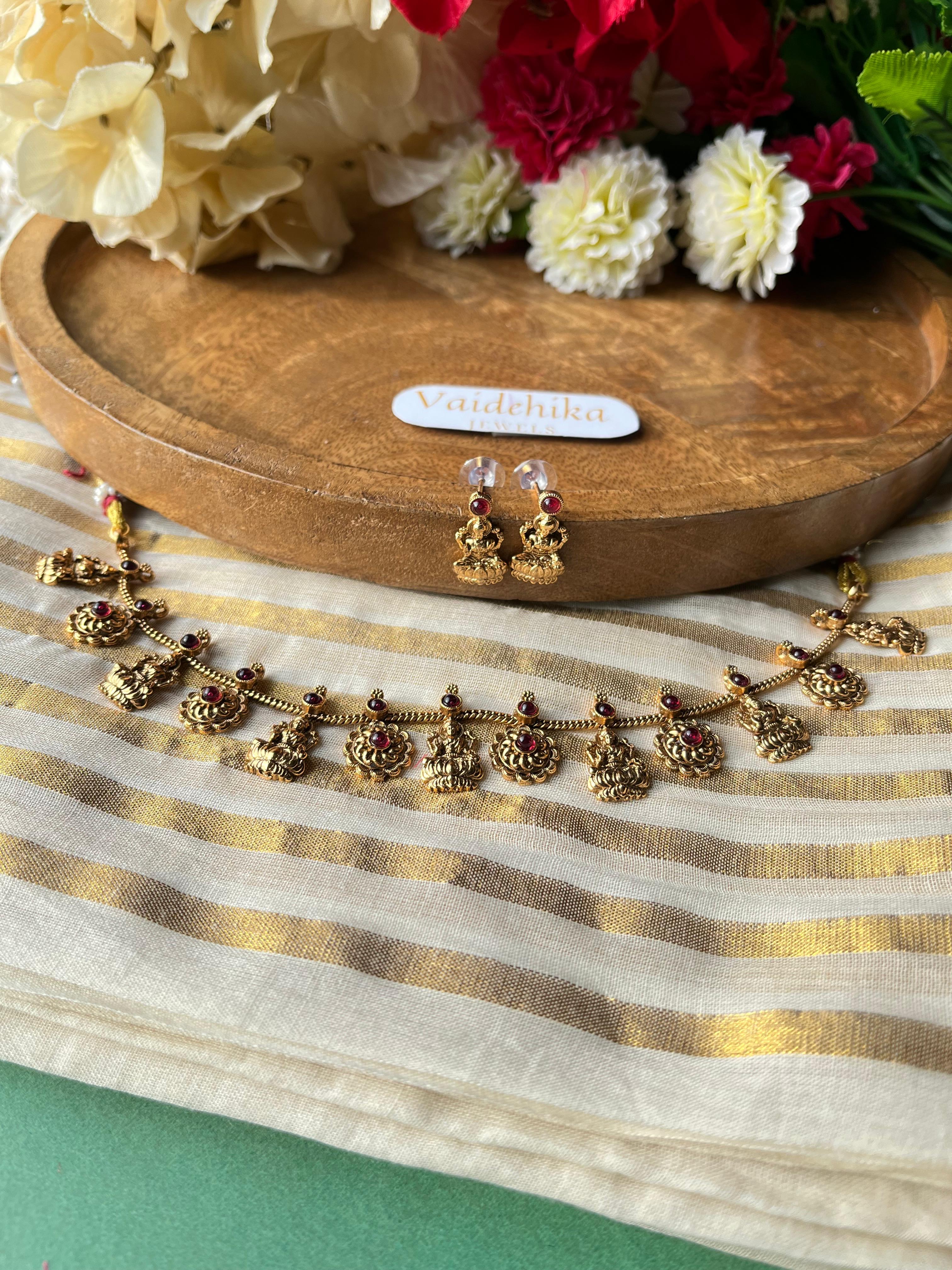 Lakshmipriya Floral Necklace-VJN016