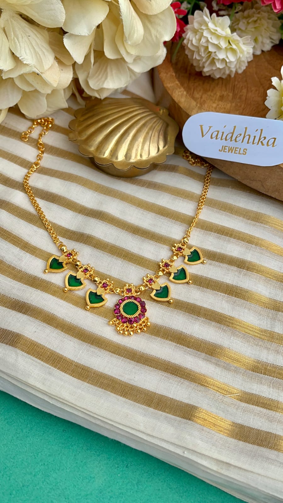 Palakka Semi Necklace-VJTN006
