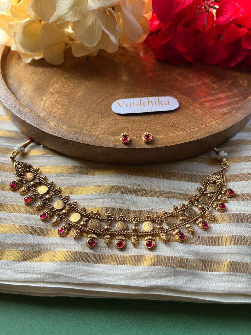 Kanaka Ruby Choker-VJC160