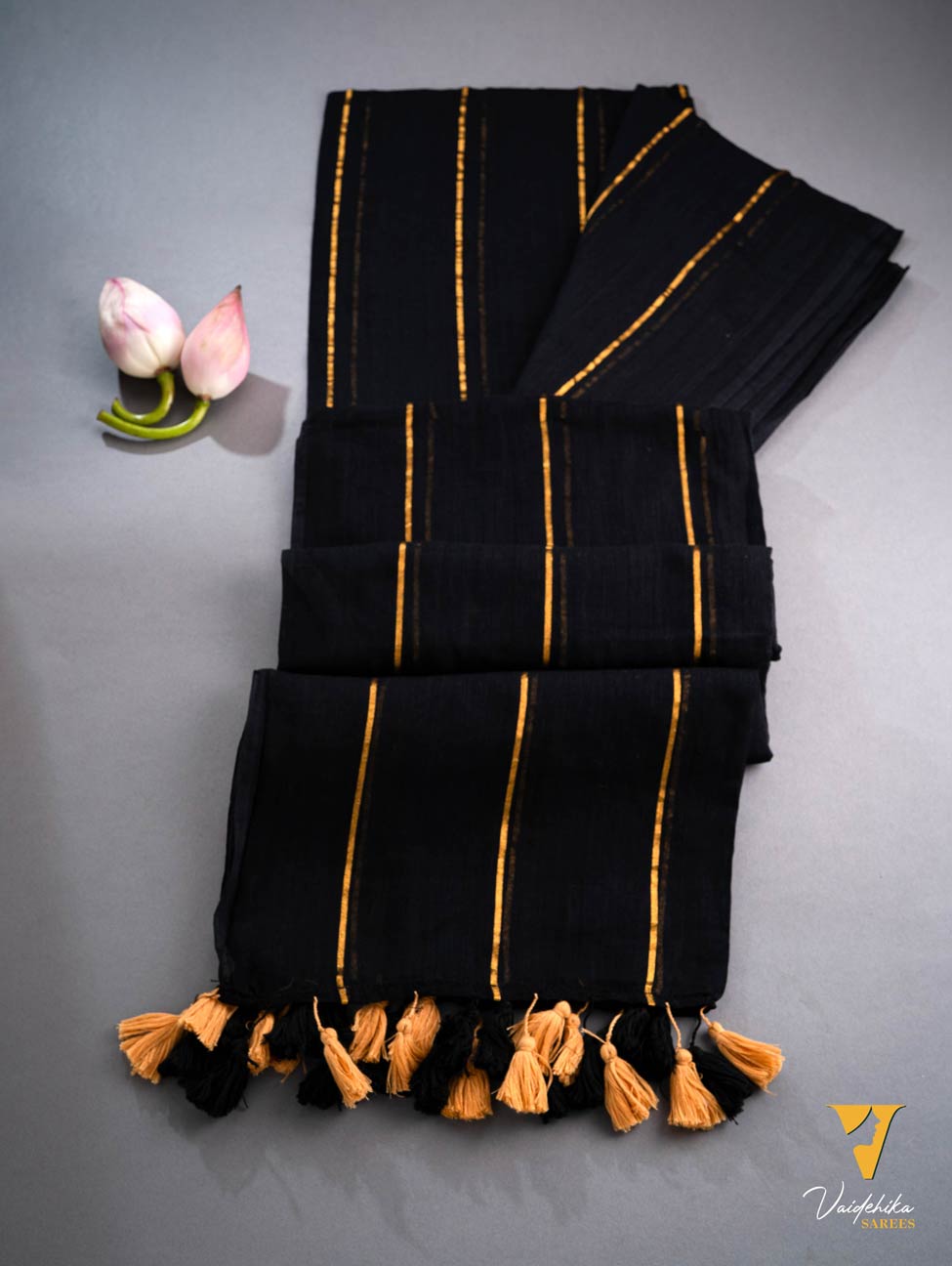 Naina Saree-VCM064