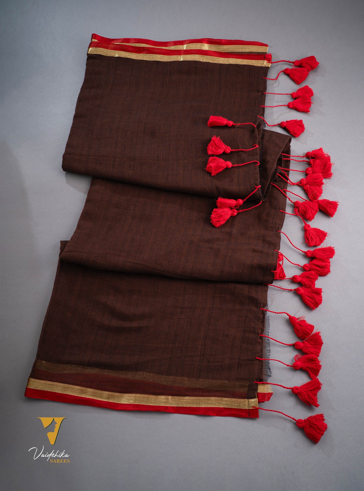 KANHA SAREE