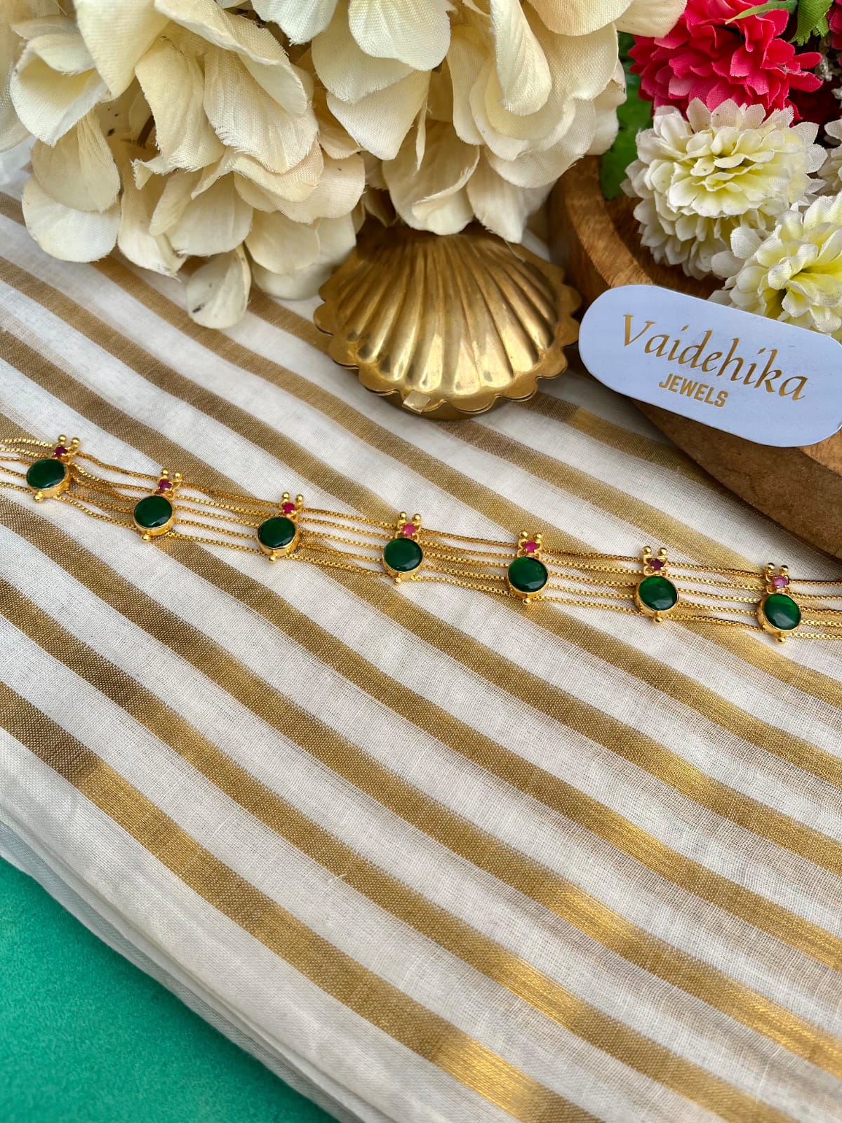 Round Palakka Five Layar Choker-VCTC001